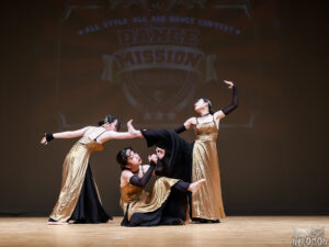 女子ダンス部 大会報告