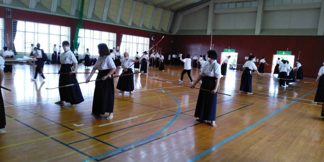 【クラブ活動】なぎなた部 第92回堺市なぎなた種目別優勝大会 優勝
